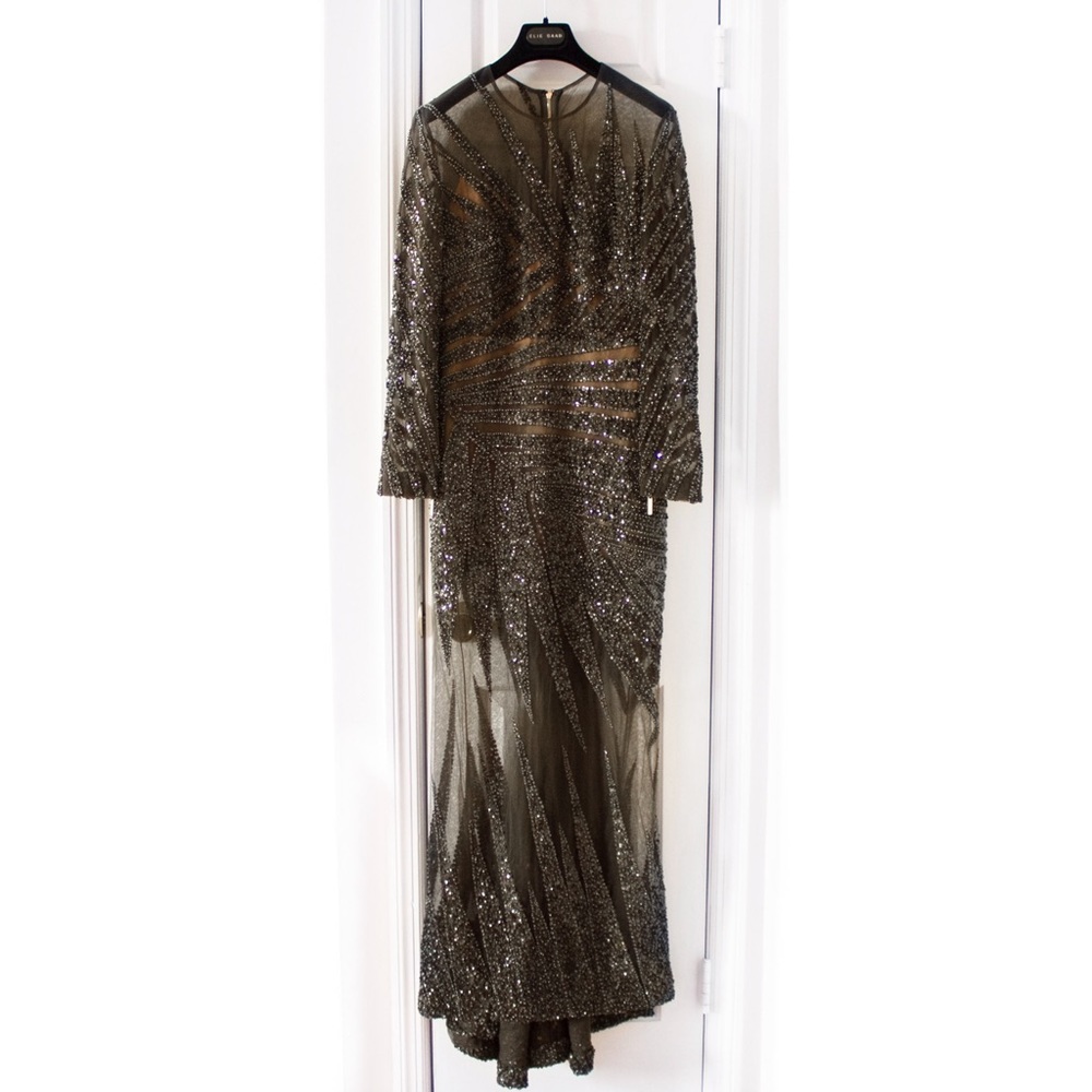 $14175 Elie Saab Palm Leaf Embellished Gown - Picture 4 of 8